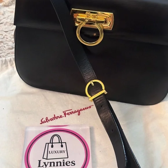 ❌SOLD❌Salvatore Ferragamo Black Handbag with Gold Accents - Picture 3 of 14